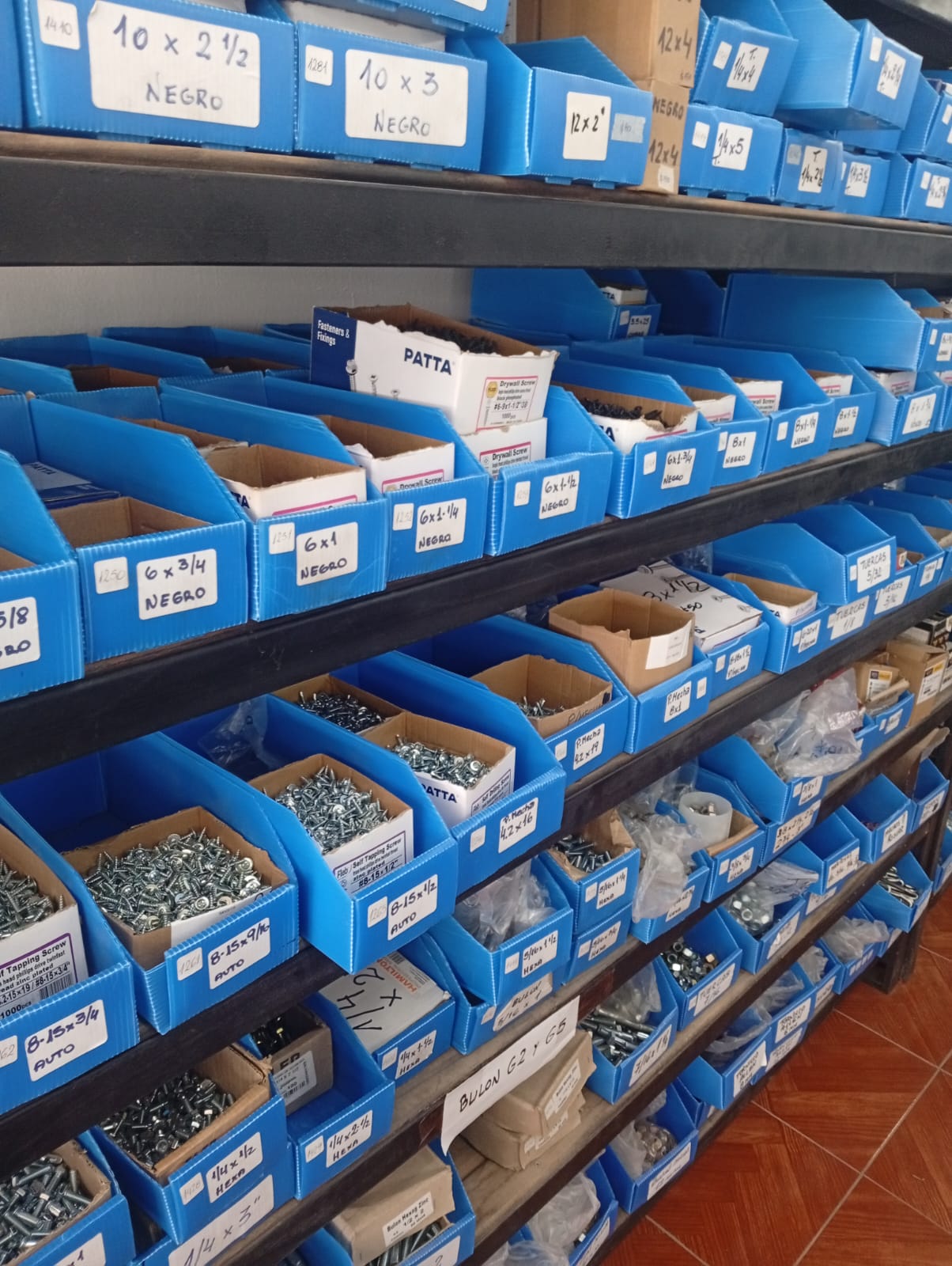 Bulonería Completa en Ferretería Drago